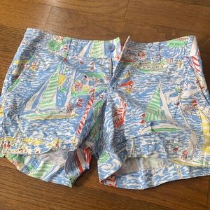 Lily pullitzer shorts size 6